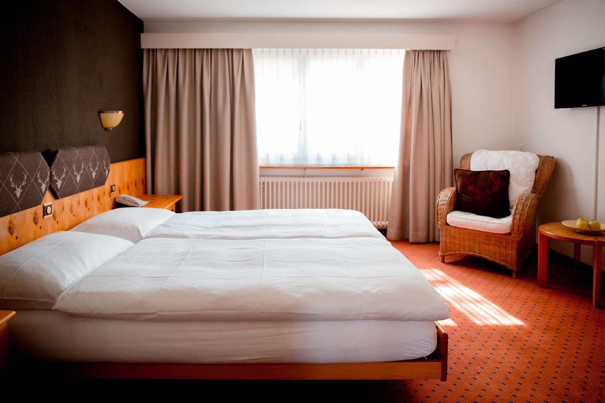Hotel Sport Клостерс Экстерьер фото