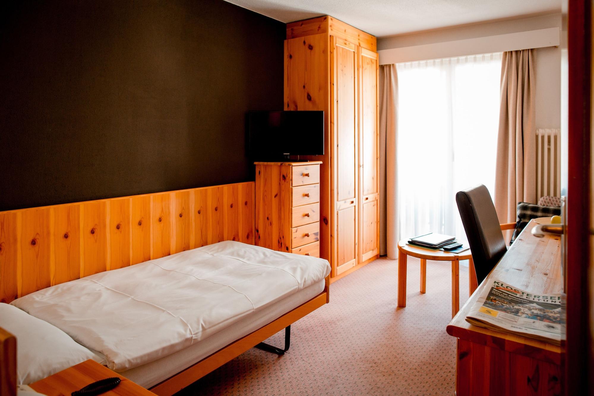 Hotel Sport Клостерс Экстерьер фото
