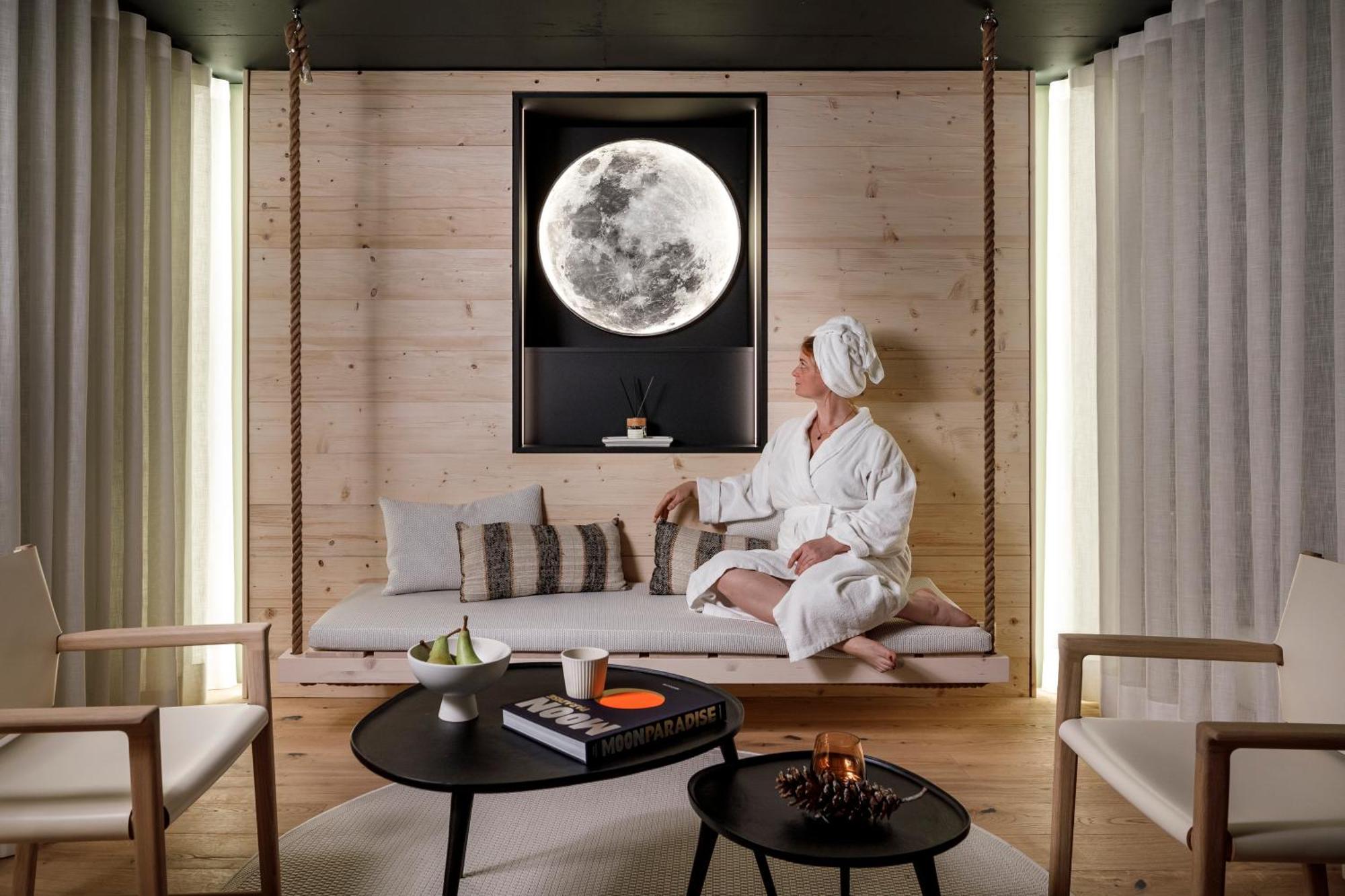 Hotel Sport Клостерс Экстерьер фото